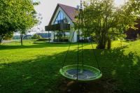 Fewo im Fachwerk mit Bergblick in Alleinlage und großem Garten im Allgäu, Infrarotkabine - Ferienwohnung Humberg