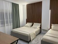 Vila H Hyseni - Ferienwohnung Durrës