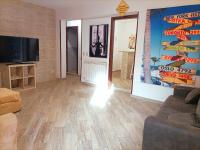 Apartment mit 2 Schlafzimmern und Terrasse