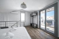Nikiti Summer Gem 2 by Luxlikehome - Chambres d'hôtes Níkiti