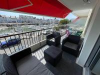 Bel appartement spacieux et lumineux sur le port - B&B