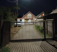 Hermosa casa central en Chillán - B&B