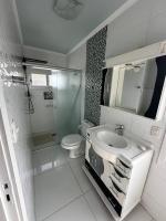 Amplo apartamento com 2 garagens - B&B Pelotas