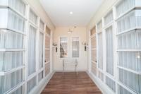Dalem Jongke by Ubu Villa - 9 Bedrooms Villa in Yogyakarta - Bed and Breakfast