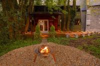 The Bus In The Woods - B&B