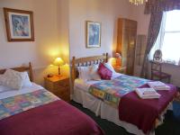 Comfort Triple Room with Shower