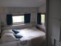 Tiny House plein centre - Bed and Breakfast Hourtin