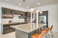 Rio Bravo Country Club Home in Bakersfield w/ Pool - Chambres d'hôtes Bakersfield