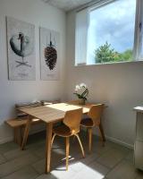 Modern & Homely Apartment - Free Parking - Bed and Breakfast