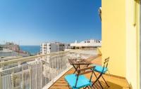 Ocean View PENTHOUSE - Bed and Breakfast Armação de Pêra