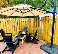 Magnolia Cottage Cozy 3 Bedroom - B&B DeRidder