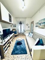 Casa Girò - B&B Carrara