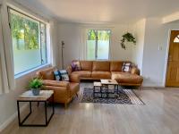 Parkside Holiday Home - Fully Fenced Garden - B&B Lake Tekapo