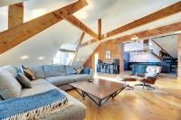 Very Spacious 2 Bdrm Flat - Bed and Breakfast