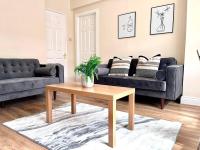 Central 4 bedroom house with Driveway - Chambres d’hôtes Newcastle-upon-Tyne