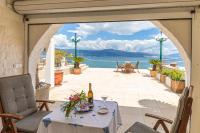 SEJOUR DE RÊVE DANS VILLA de luxe sur la plage en famille ,amis ,et animaux - Chambres d'hôtes Slatine