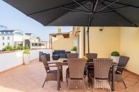Penthouse in the Center with Wonderful View - Ferienwohnung Tortolì