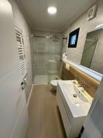 Sunset Serenity Villas with onsite pool and only 3min from beach - B&B Drage