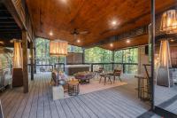 Easy Tiger - Modern Elegance, Hot Tub, Outdoor Fire Table, Serene Forest Views - Blue Ridge, GA - Ferienwohnung Blue Ridge