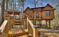 Misty Mountain Treehouse - B&B Morganton