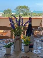 Charming Loft Fronte Mare - Ferienwohnung Marinella di Sarzana