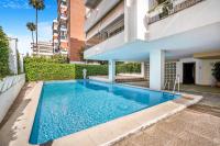 Elegant Marbella Beachside - Ferienwohnung