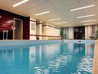 Villa mit Pool und Sauna - Nähe Weserradweg - Ferienwohnung Wietzen