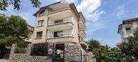Yanevi Apartments - Ferienwohnung