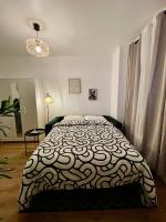 Studio agréable parisien - B&B Bagnolet