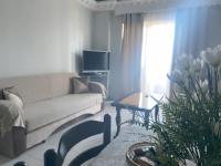 Lilly Apartment Lake View - Ferienwohnung Pogradec