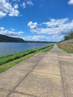 Sunny Home - Ferienwohnung Sunbury