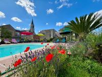 Gîtes Rénovés avec Piscine au Cœur de la Brenne – Proche Sites Naturels et Historiques - FR-1-591-327 - B&B