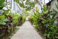 Serene and Tranquil Loft by GORO - Bed and Breakfast Canggu