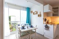 Chez Laurence - Élégant appartement climatisé avec wifi et parking - Chambres d’hôtes La Grande-Motte