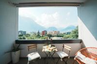 Entire flat, 1 minute walk from lake of Garda - B&B Riva del Garda