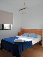 Standard Single Room with Shared Bathroom
