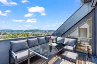 DND Design Loft I 170qm I Parken I Balkon I Workstation I Netflix I Kaffee I Waschmaschine I Trockner I Xbox I Ausblick - B&B Würzburg