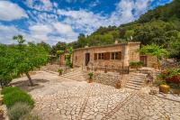 Ideal Property Mallorca - Es Pont - B&B Campanet