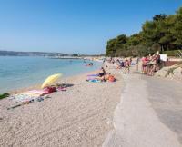 Apartment Antonio with balcony, near the beach - B&B Kutleše