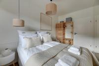 Two-Bedroom Deluxe Apartment