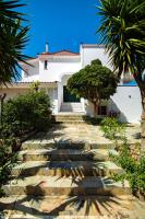 Topophilia Villa - Bed and Breakfast