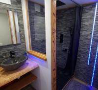 Appartement Romantique Climatisé BELORIZON - 30 min de la mer - B&B Pignans