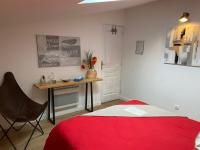 Double Room with Private External Bathroom