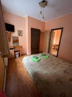 Camera Tripla Basic con Bagno in Comune