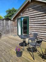 Yew Tree Cow Shed Tiny House Prees Shropshire - B&B Whitchurch