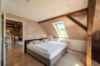 Seeblick-Dachgeschoss in historischer Villa zentral 4 PAX - Chambres d'hôtes Schwerin