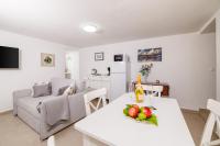 Holliday house Smokvica - Ferienwohnung Jadranovo