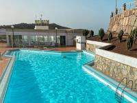 Cozy apt pool&tennis - B&B