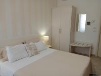 Camera Matrimoniale/Doppia con Letti Singoli