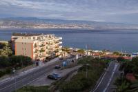 Luxury Apartment - Ferienwohnung Messina